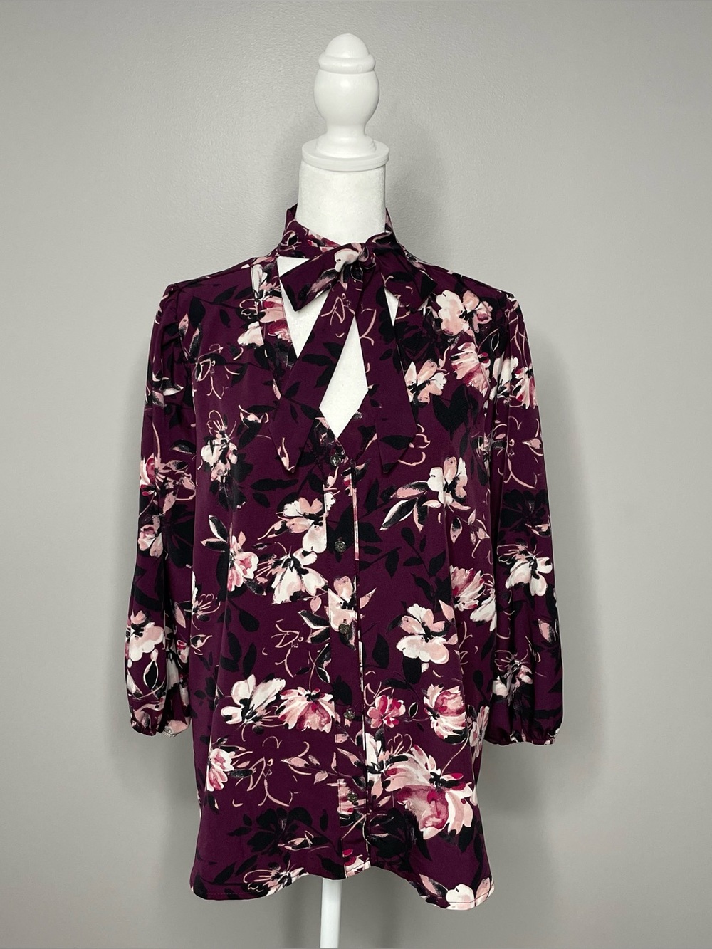 Adrienne Vittadini XL Floral Tie Neck Purple Pink Blouse